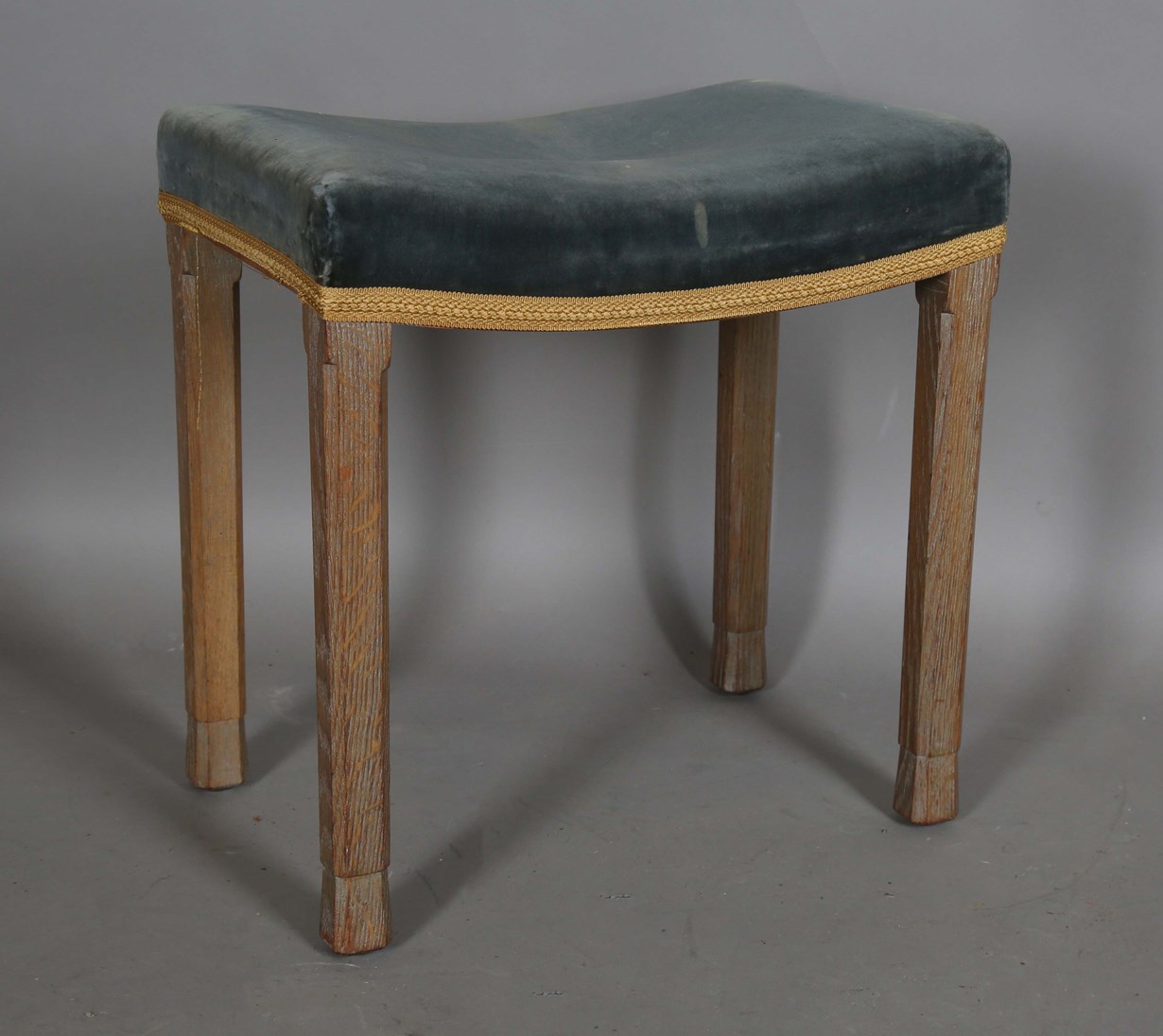 LOT 2206