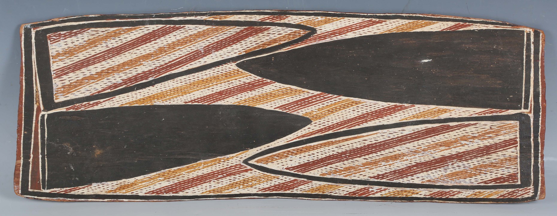 LOT 2332