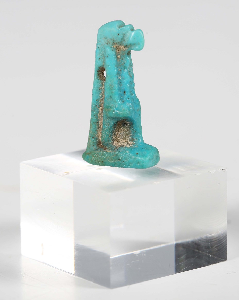 LOT 2351