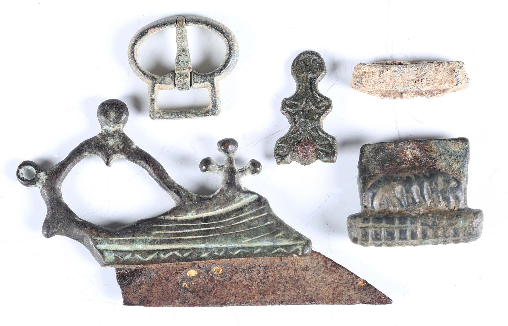 LOT 2368
