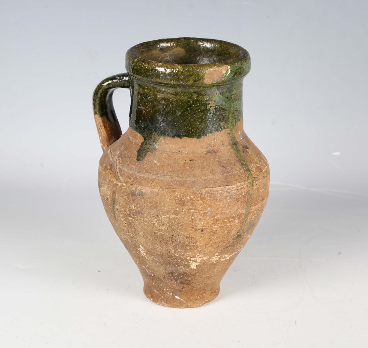 LOT 2405