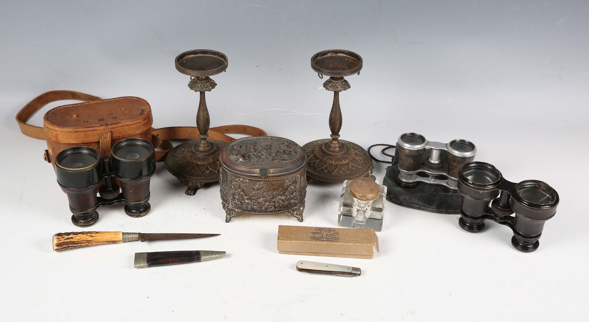 LOT 2527