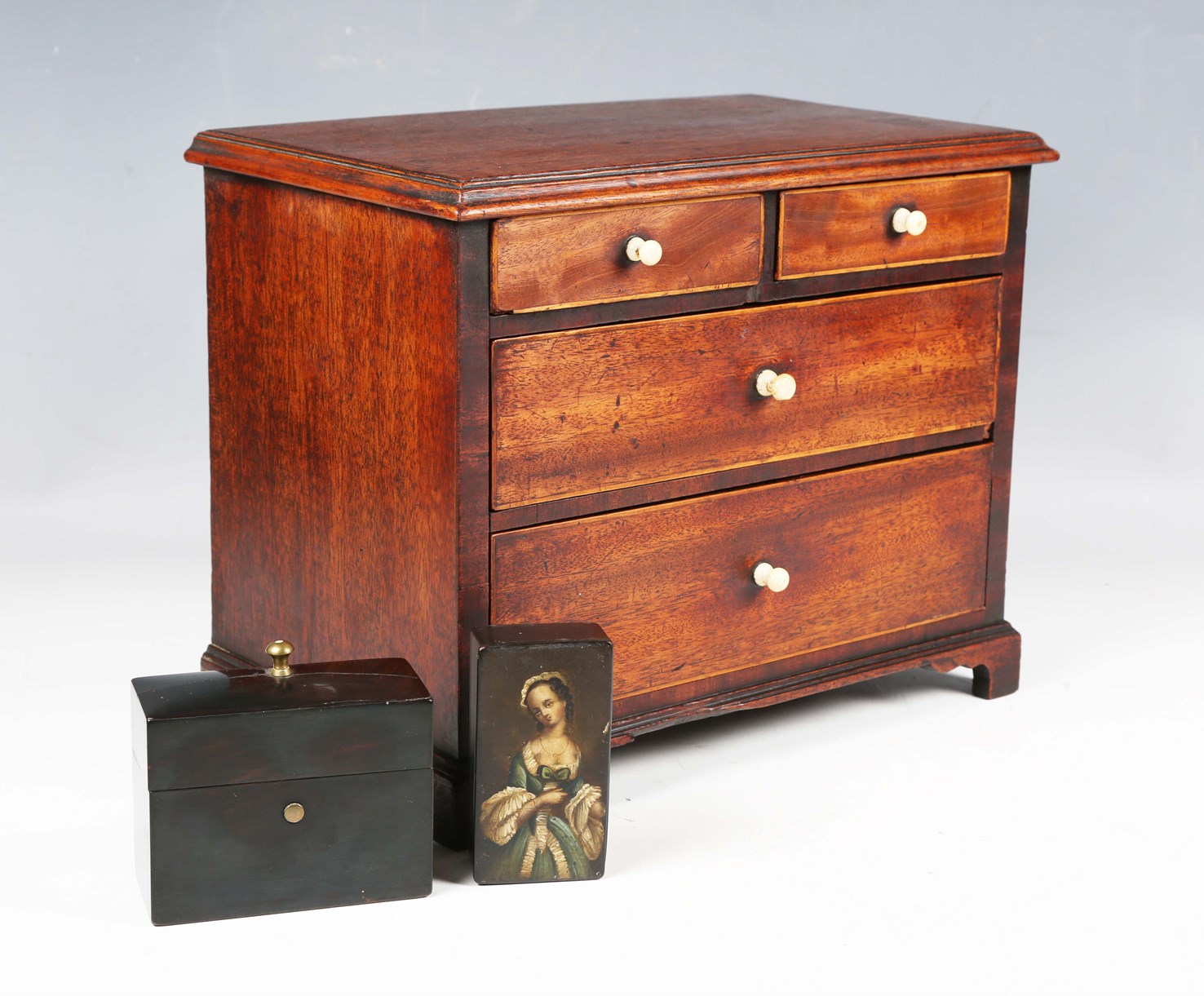 LOT 2533